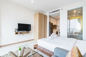 The Riviera Wongamat by Pattaya Holiday