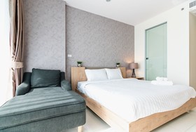 The Riviera Wongamat by Pattaya Holiday
