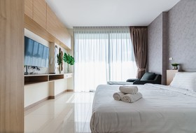The Riviera Wongamat by Pattaya Holiday
