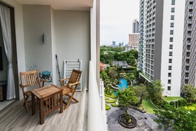 The Riviera Wongamat by Pattaya Holiday