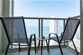 The Riviera Wongamat by Pattaya Holiday
