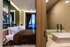 The Riviera Wongamat by Pattaya Holiday
