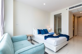 The Riviera Wongamat by Pattaya Holiday