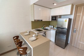 The Riviera Wongamat by Pattaya Holiday