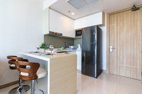 The Riviera Wongamat by Pattaya Holiday