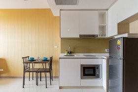 The Riviera Wongamat by Pattaya Holiday