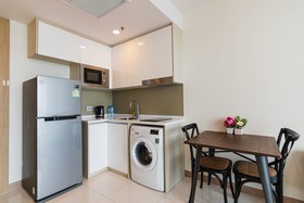 The Riviera Wongamat by Pattaya Holiday