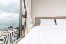 The Riviera Wongamat by Pattaya Holiday