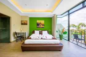 Paradise Pool Villa Pattaya in Tropicana Village