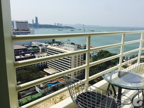 View Talay 6 Pattaya Beach Condominium