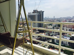 View Talay 6 Pattaya Beach Condominium