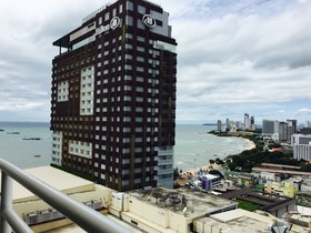 View Talay 6 Pattaya Beach Condominium