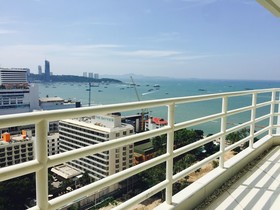 View Talay 6 Pattaya Beach Condominium