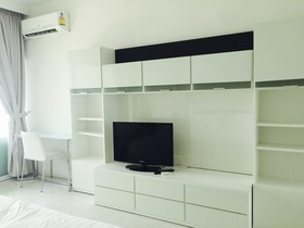 View Talay 6 Pattaya Beach Condominium