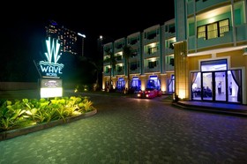 Wave Hotel