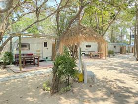Beach House Camp