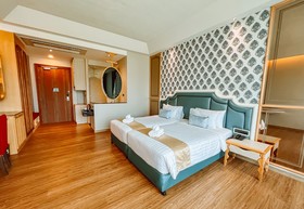Grand Lord Hotel& Residence