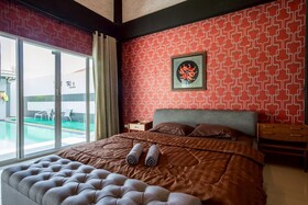 Level Tri Pool Villa Sattahip
