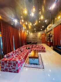 Level Tri Pool Villa Sattahip