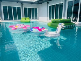 Level Tri Pool Villa Sattahip