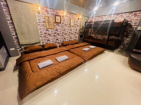 Level Tri Pool Villa Sattahip