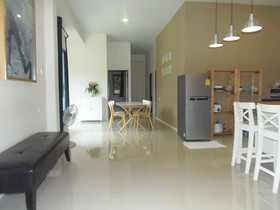 Sattahip Pool Villa