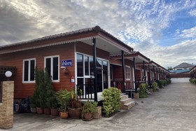 OYO 1166 Train Way Resort