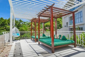 The Aristo Seaview Patong
