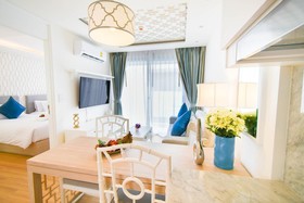 The Aristo Seaview Patong