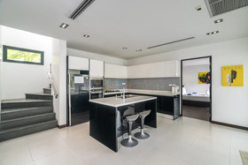 Diamond Villas by Lofty