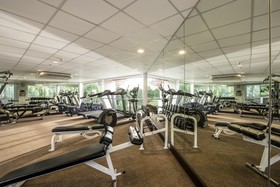Homm Suites Laguna