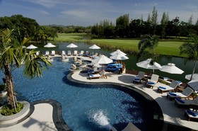 Homm Suites Laguna