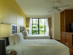 Homm Suites Laguna
