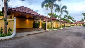 Les Palmares Villas Phuket