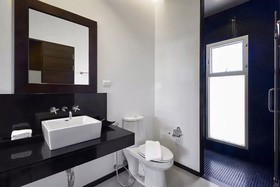 Oxygen Villa by Alexanders