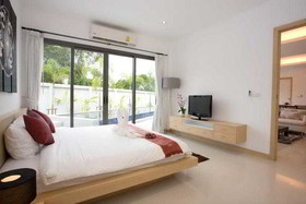 Seastone Pool Villa