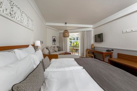 Sunwing Bangtao Beach