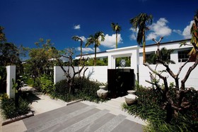Oxygen Villa - Two Villas Holiday By Brown Starling
