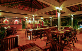 Ao Chalong Villa Resort & Spa