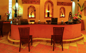 Ao Chalong Villa Resort & Spa