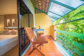 Ao Chalong Villa Resort & Spa