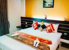 Chalong Boutique Inn