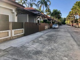 Chalong Harbour Estate