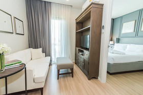 Dlux Condominium
