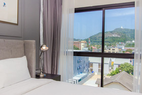 Dlux Condominium