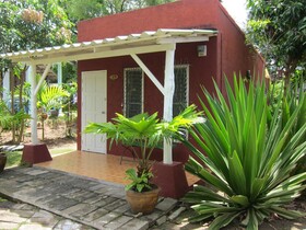 Forest Bungalows and Mama's Restaurant