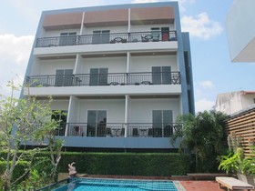 Jula Place Hotel