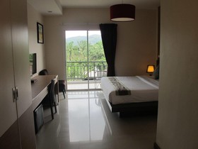 Jula Place Hotel