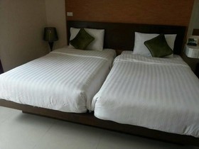 Jula Place Hotel