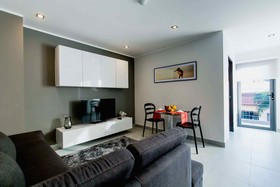 Noon Village Tower 1